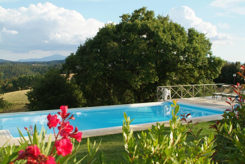 Agriturismo Podere Alberese Asciano Exterior foto