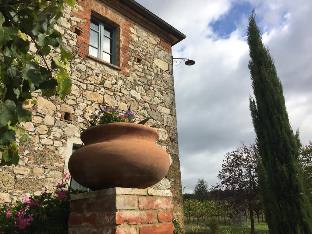 Agriturismo Podere Alberese Asciano Exterior foto